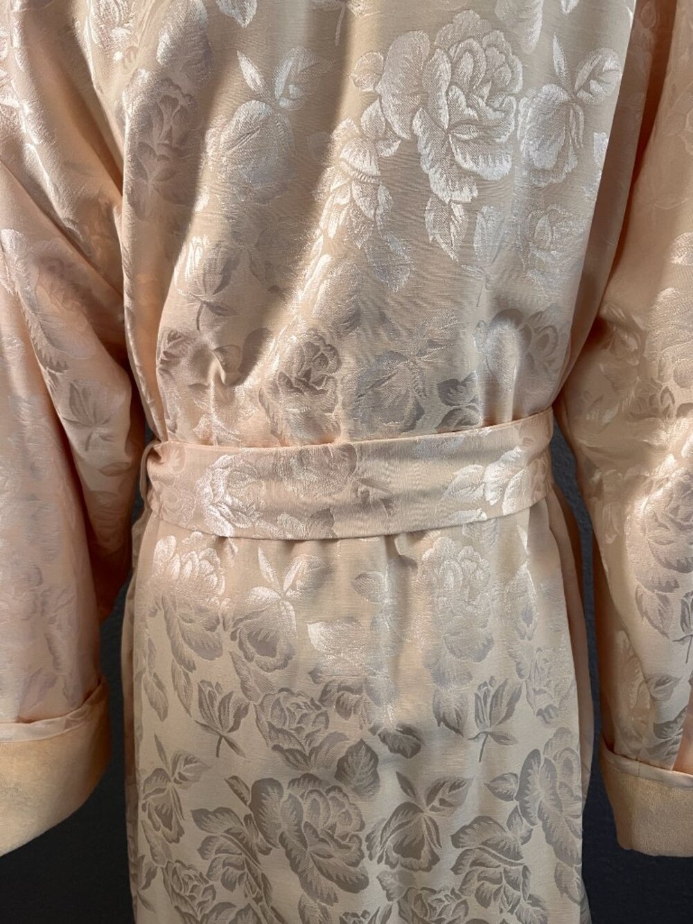 VINTAGE VICTORIA'S SECRET GOLD LABEL SATIN JACQUARD TERRY LINED ROBE NWOT XS/S - Picture 11 of 15